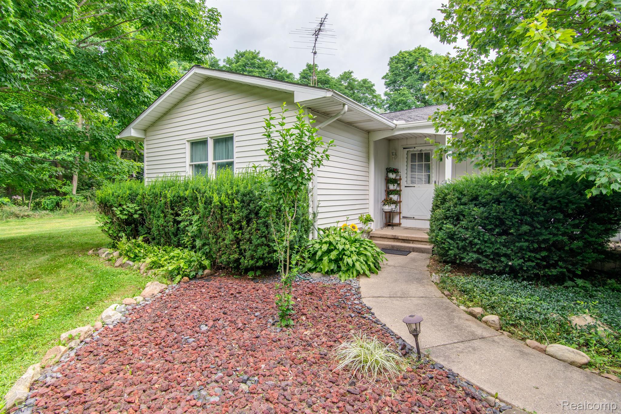 11439 FAUSSETT Road