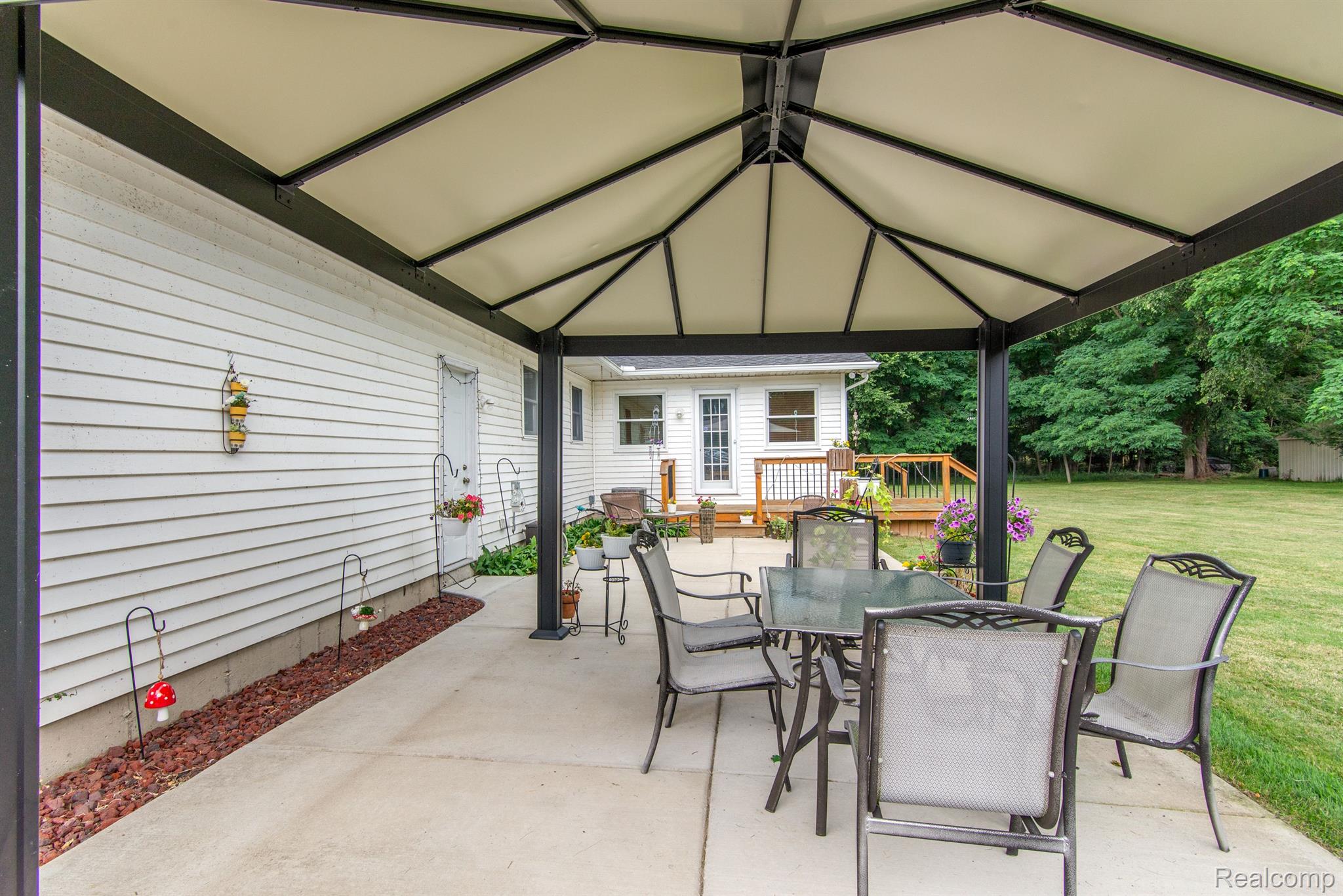 11439 FAUSSETT Road