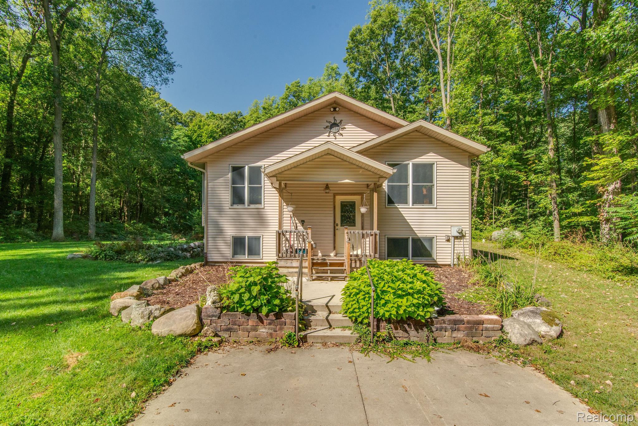 11375 CLINTON RD