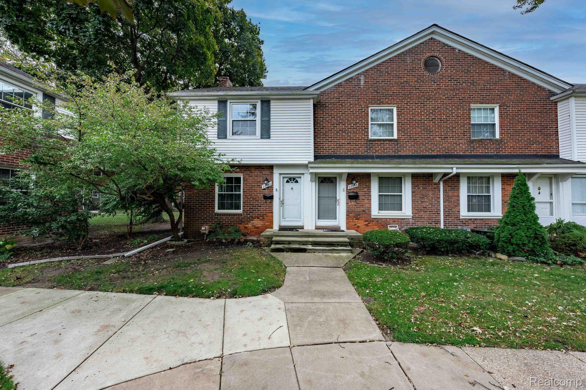 22962 GARY LN