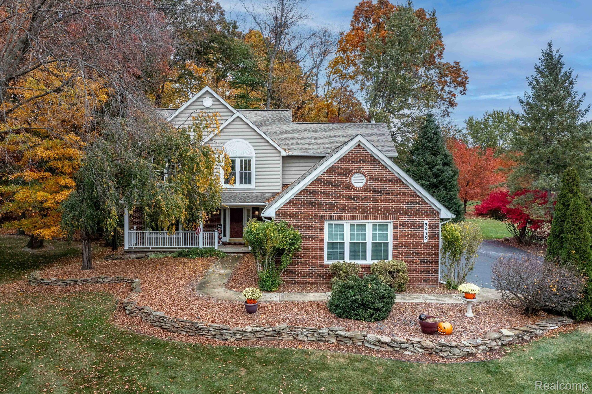 3438 LAKEWOOD SHORES Drive