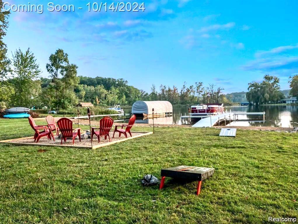 11765 PATTERSON LAKE DR