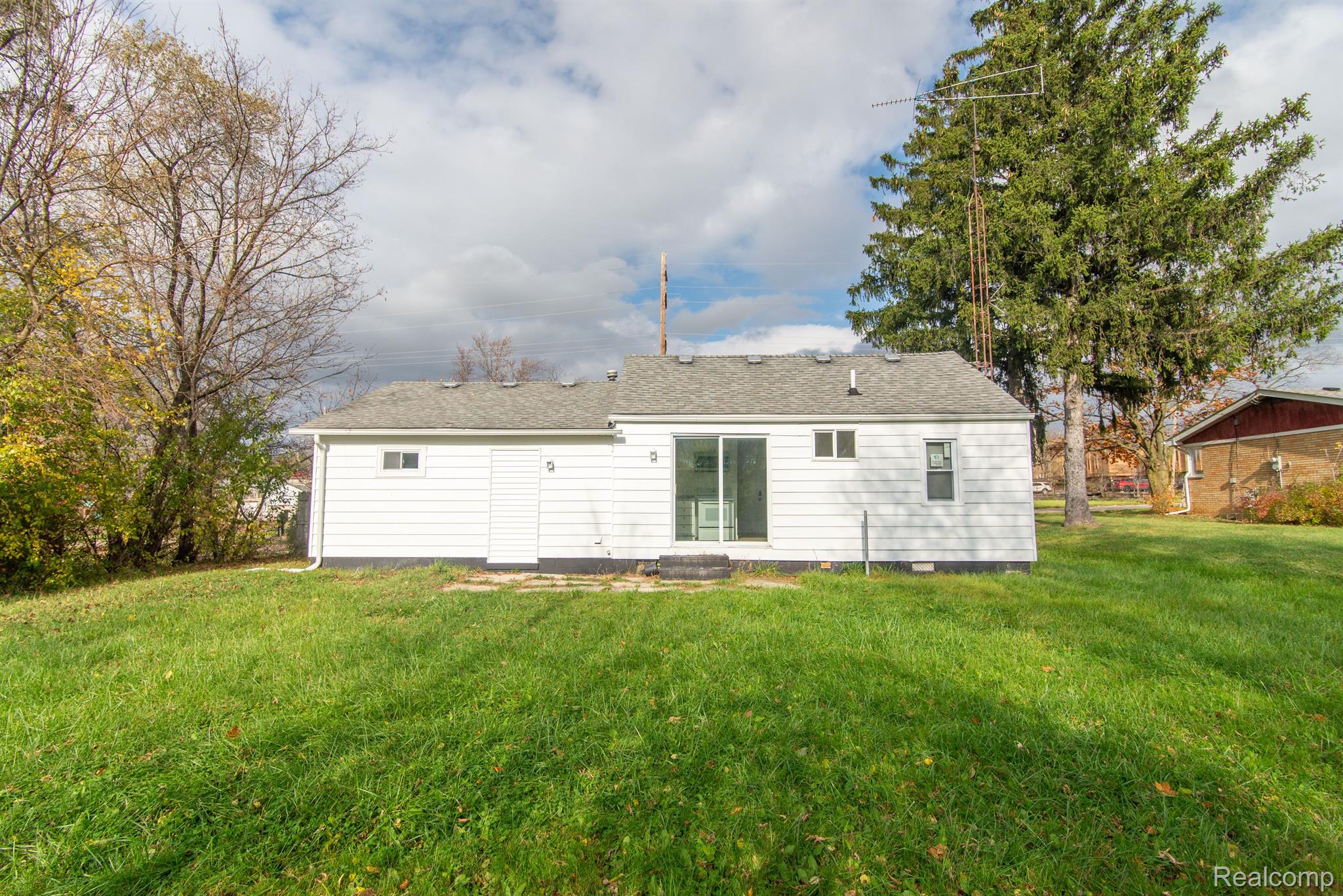 3193 HATHERLY Avenue
