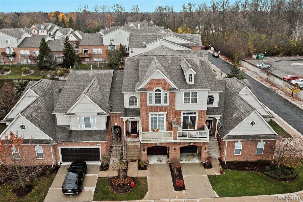 37677 NEWBURGH PARK CIR