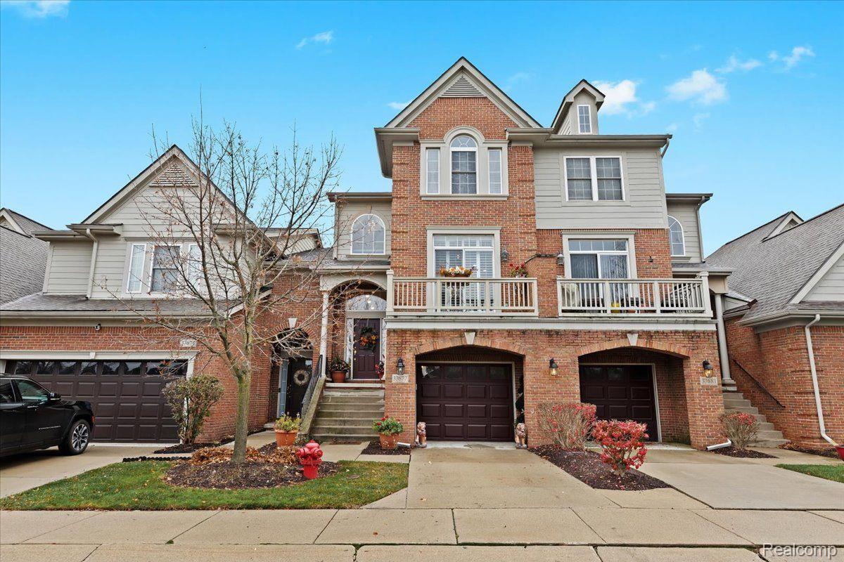 37677 NEWBURGH PARK CIR