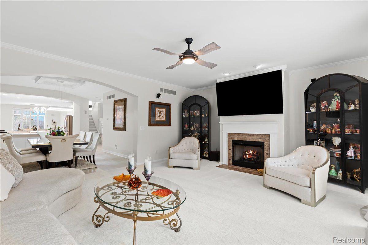 37677 NEWBURGH PARK CIR