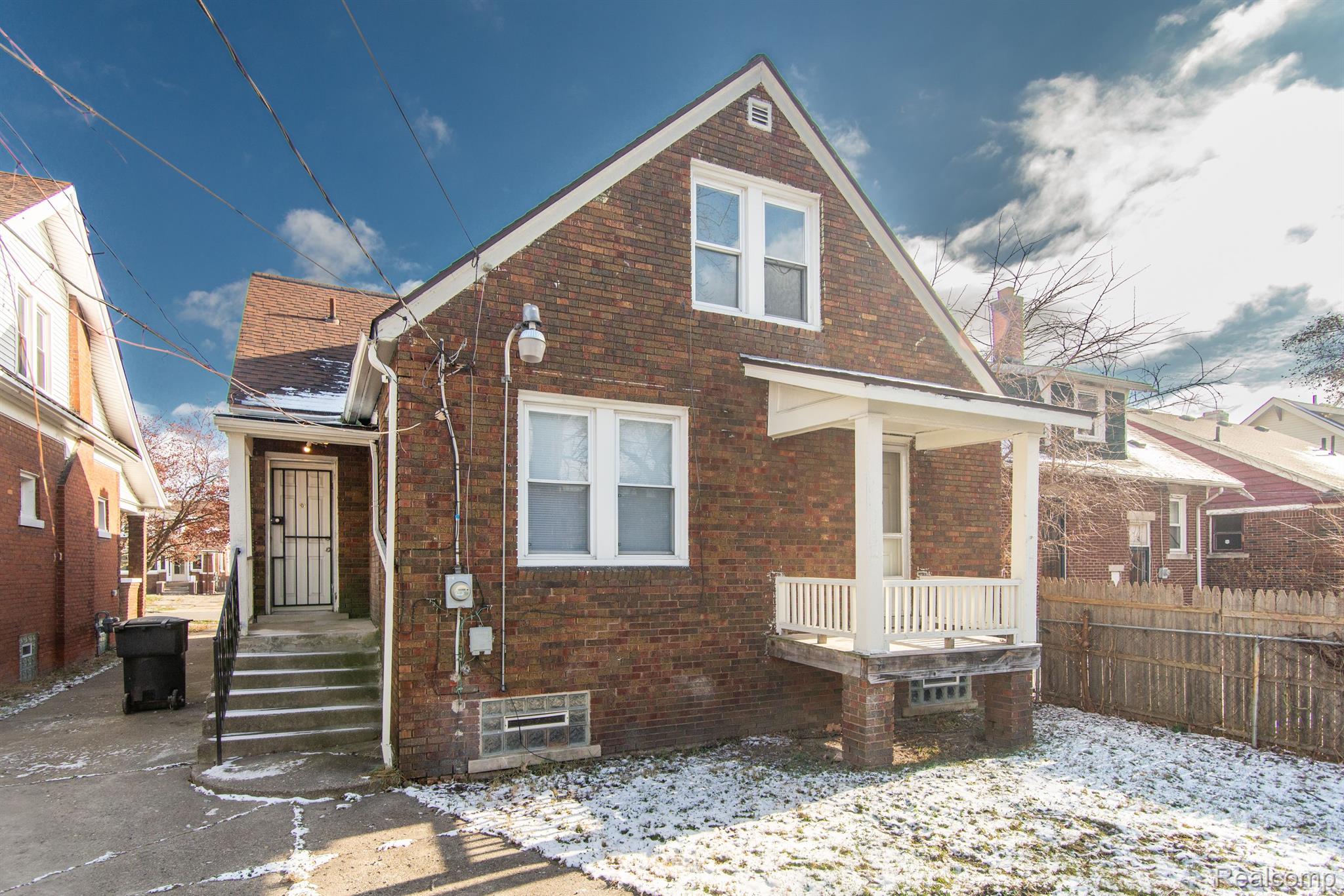 14015 TERRY ST