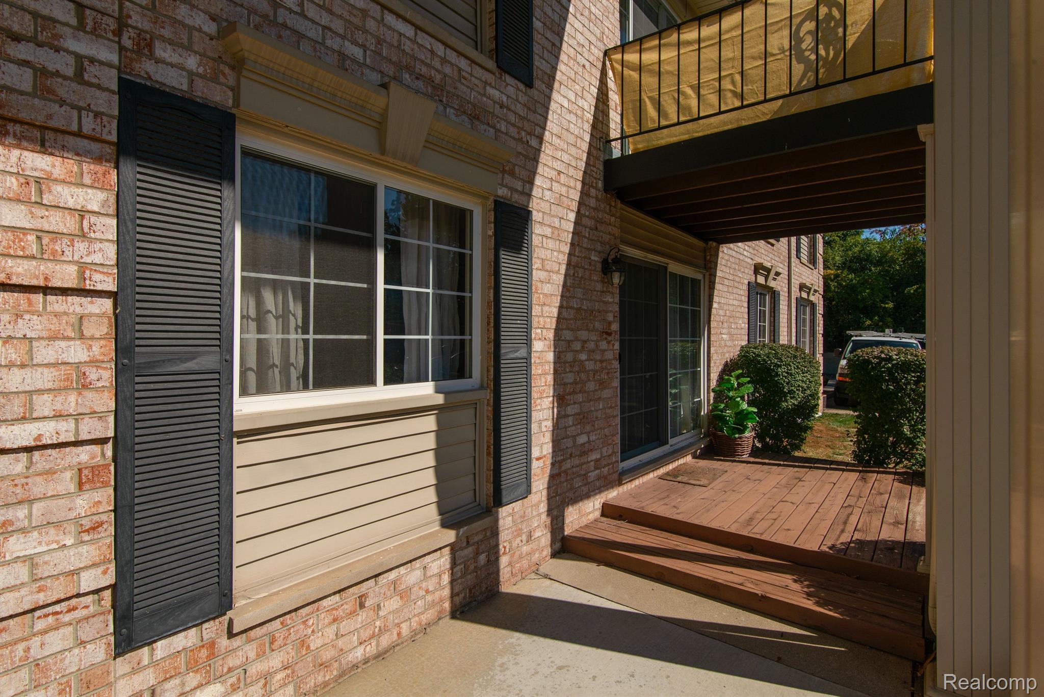 6115 ORCHARD LAKE RD 103