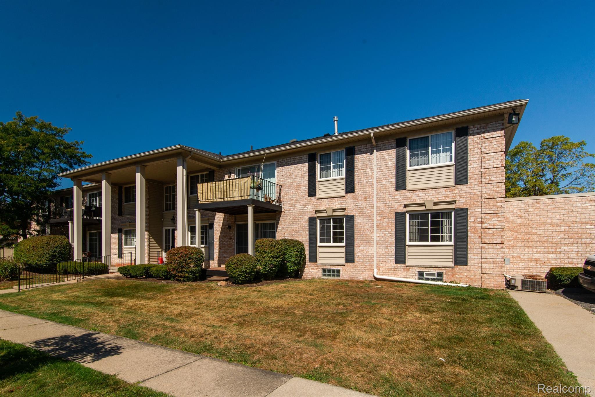 6115 ORCHARD LAKE RD 103