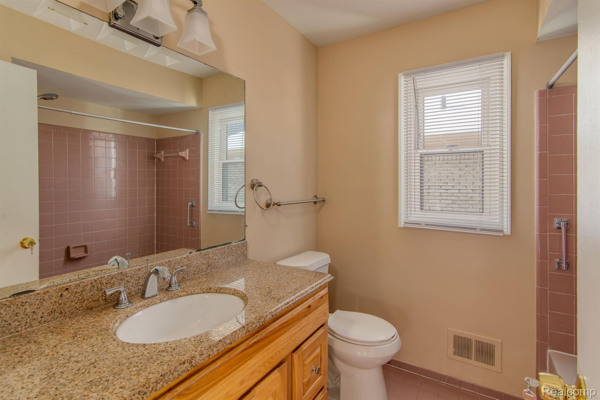 35342 WRIGHT CIR