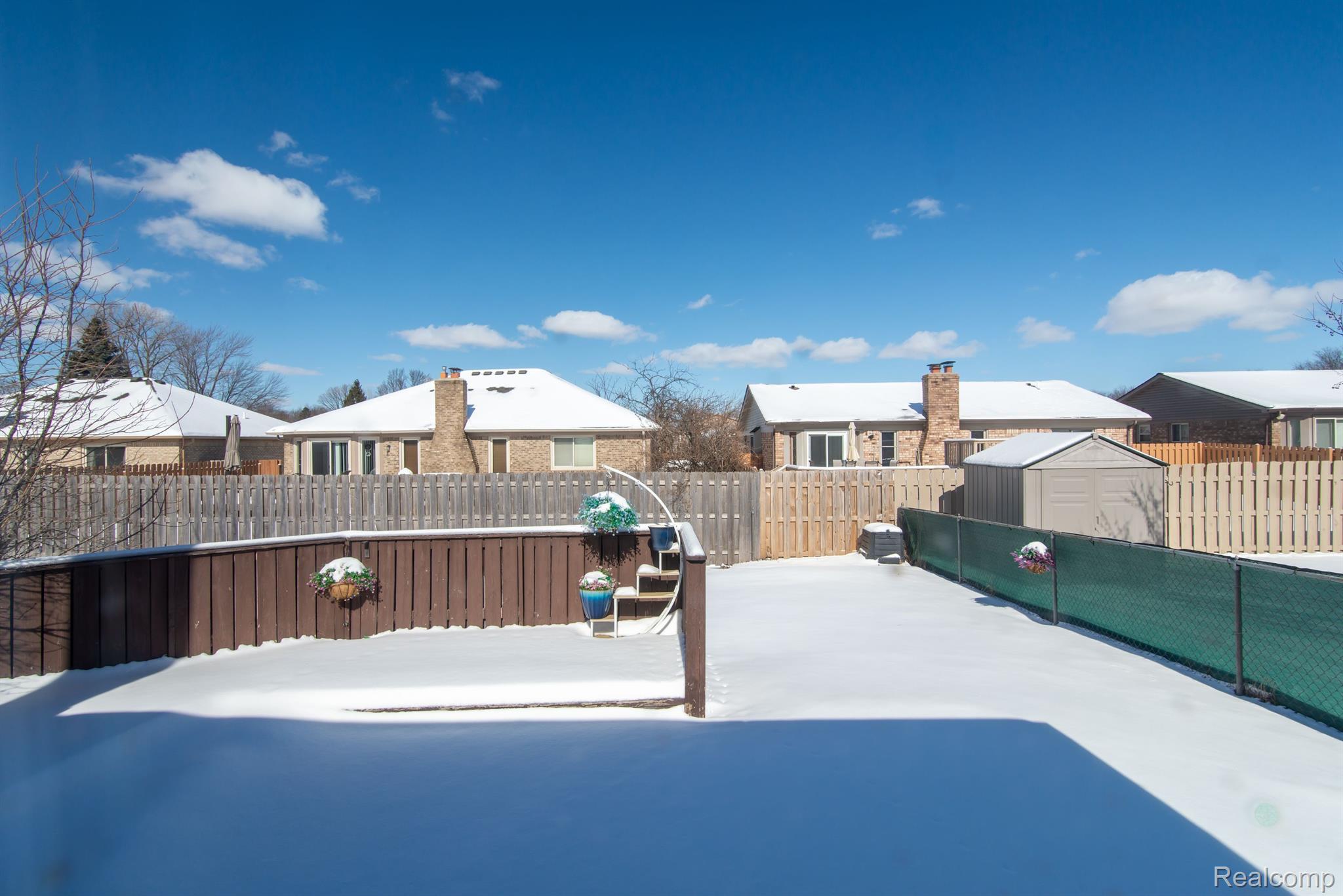 35342 WRIGHT CIR