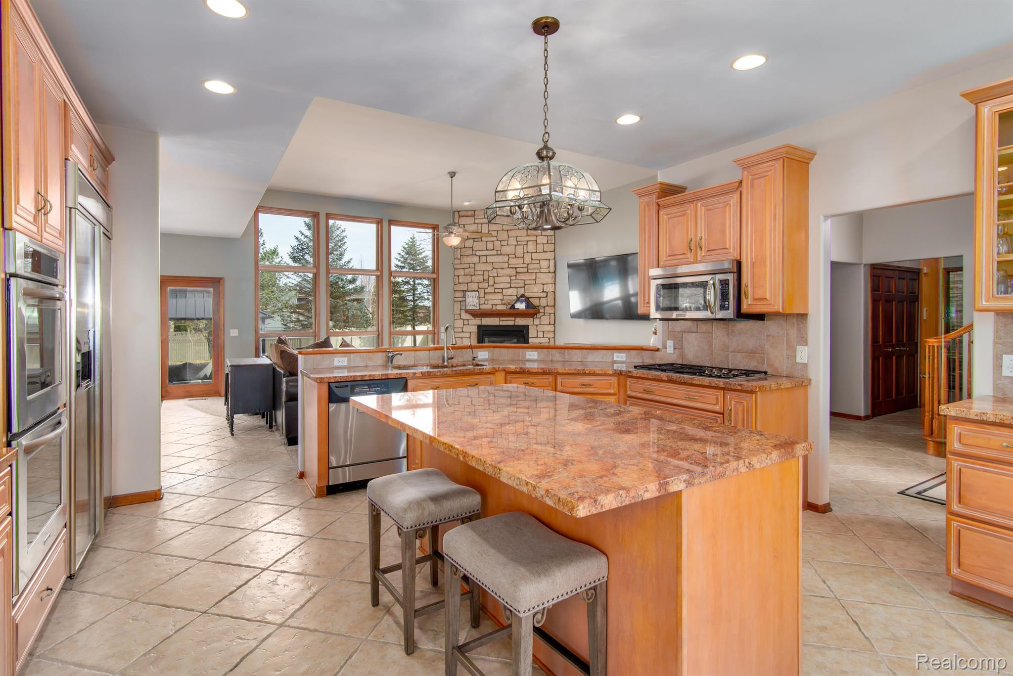 5271 WYNDEMERE Square