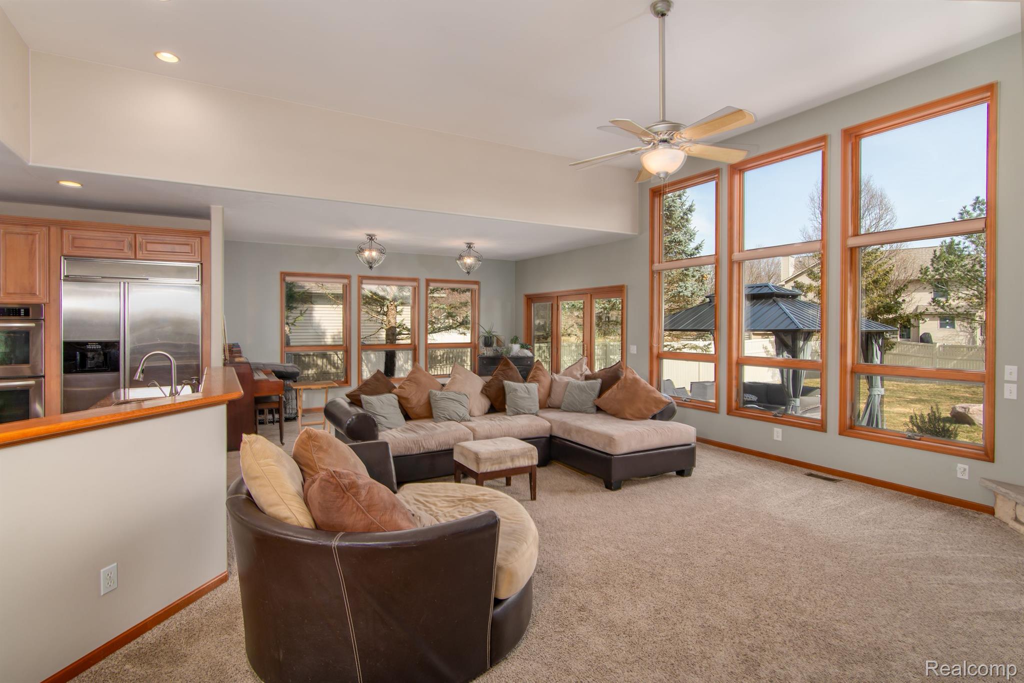 5271 WYNDEMERE Square