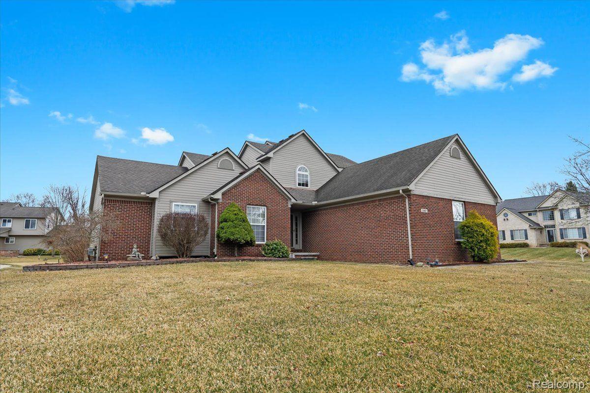 25607 BUCKINGHAM