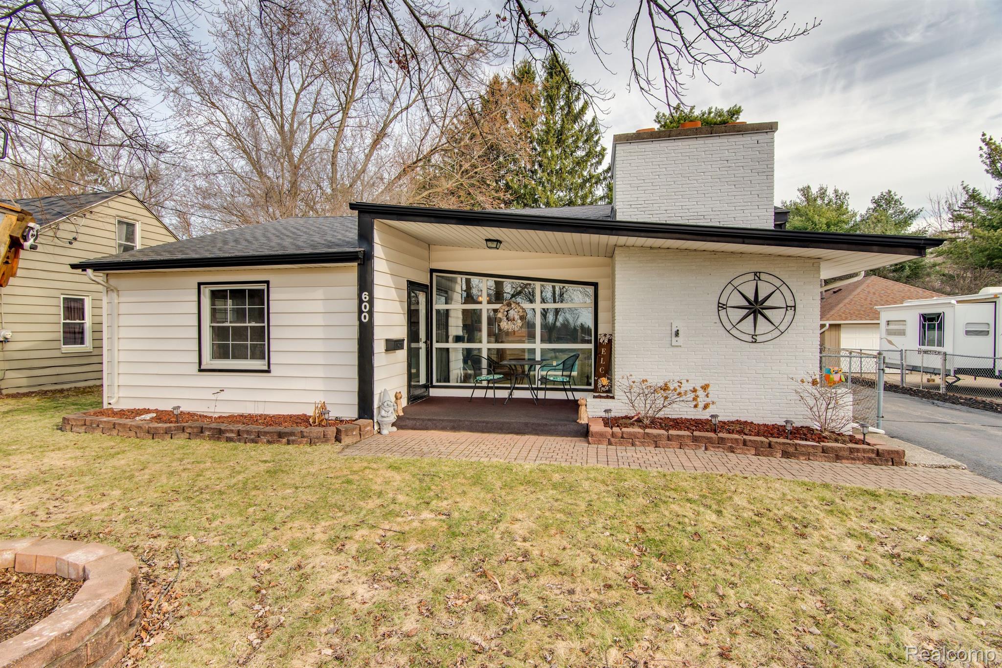 600 NORTH RD