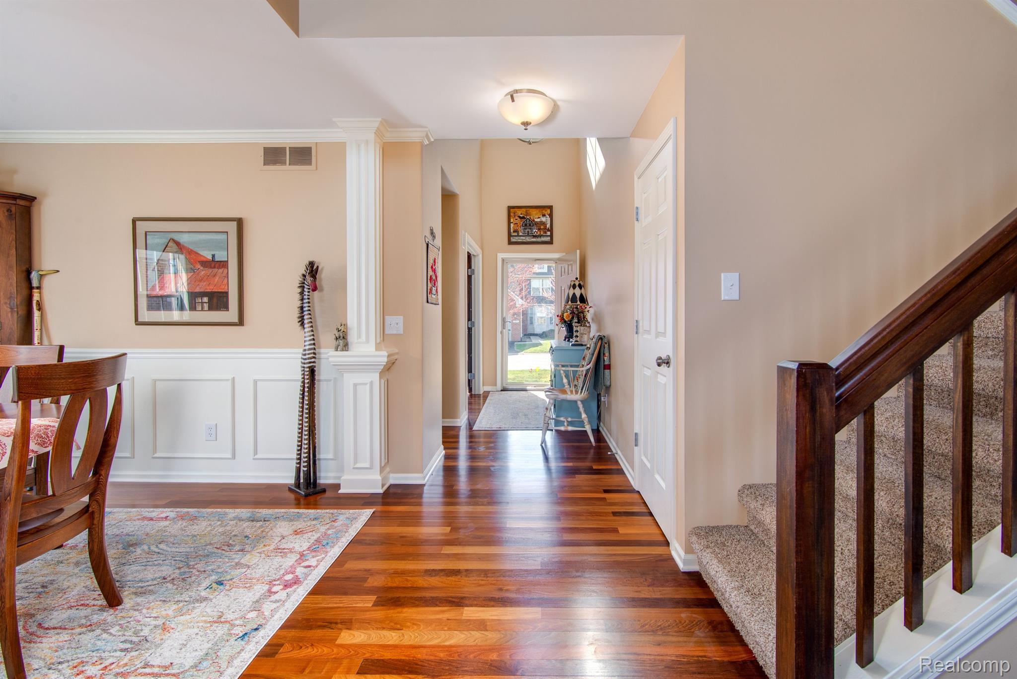 1754 GENOA CIR