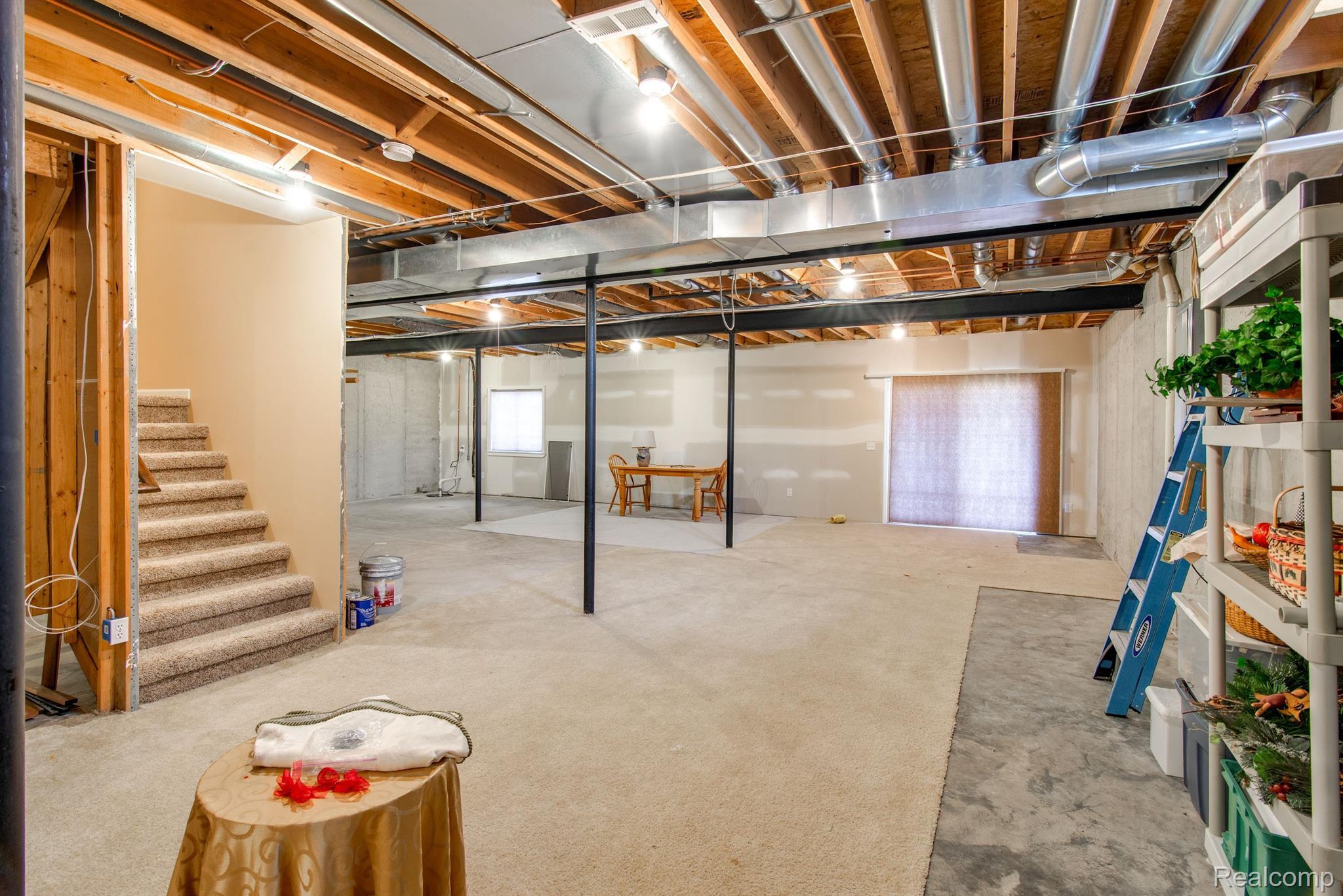 1754 GENOA CIR