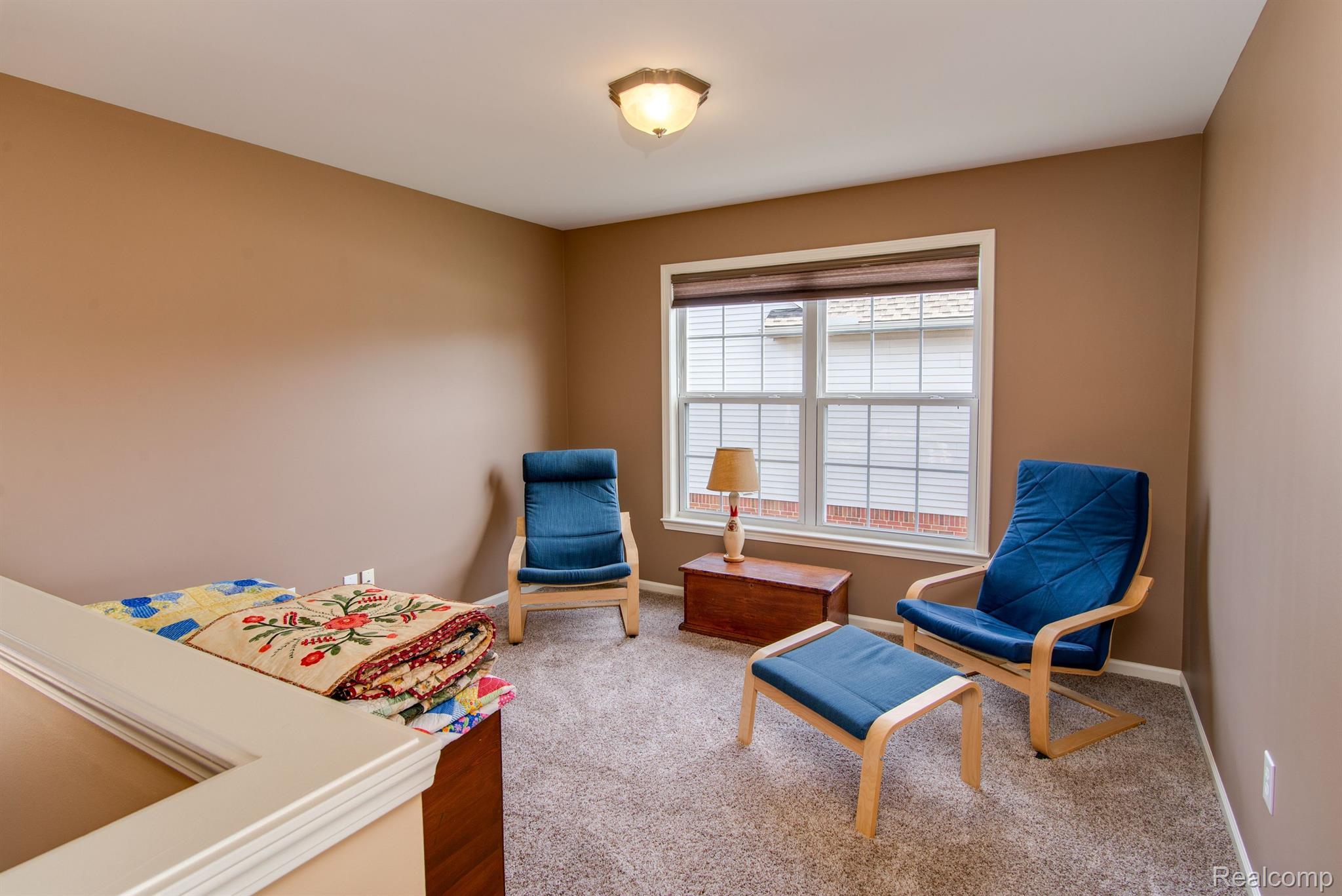 1754 GENOA CIR