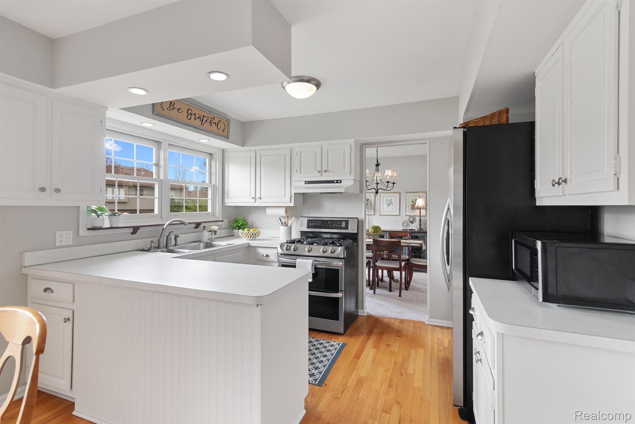 14475 WOODSIDE DR