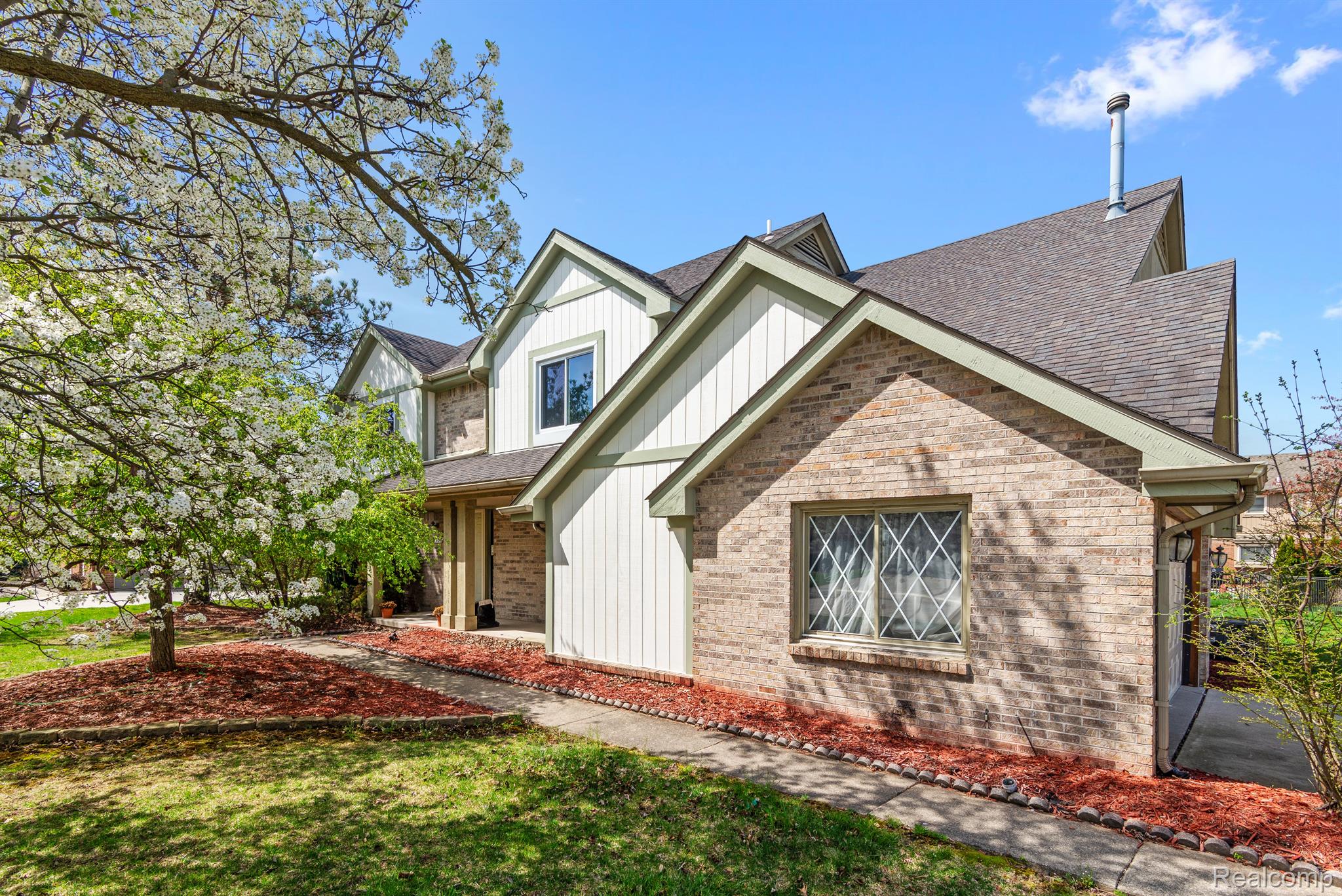 41450 REINDEER DR
