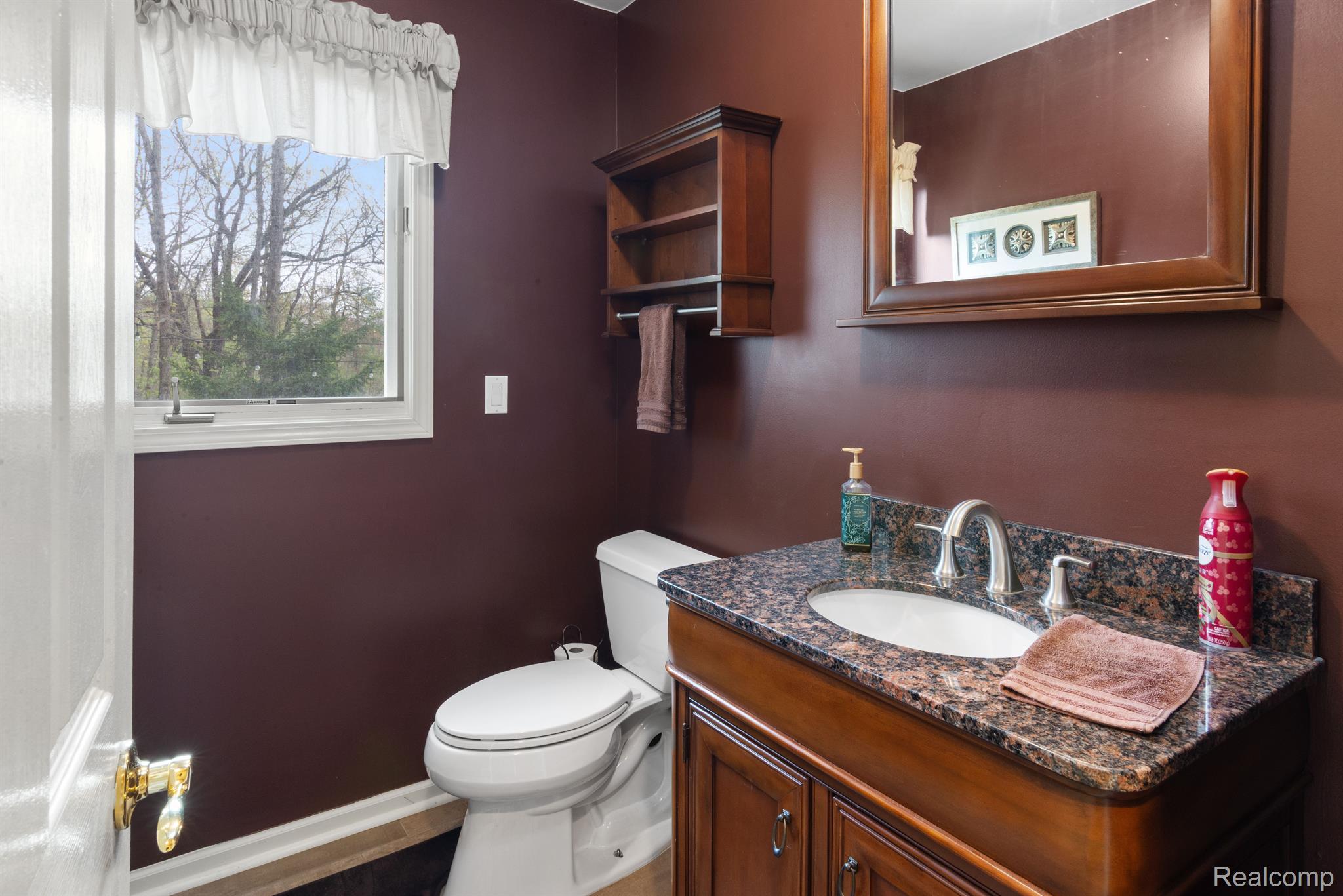 169 WATERVIEW DR