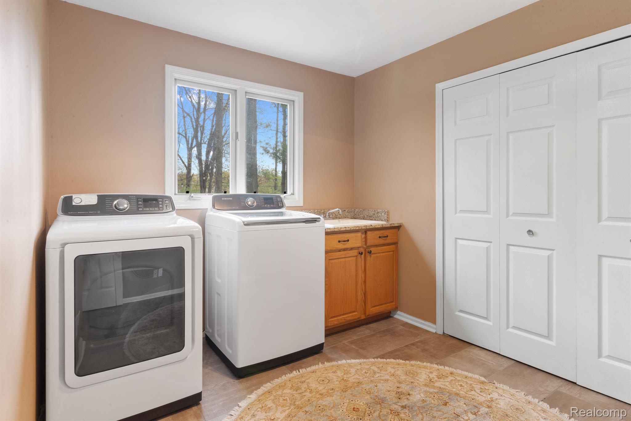 169 WATERVIEW DR