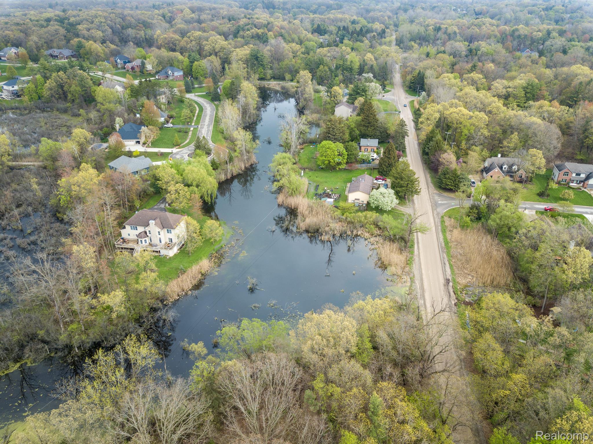 169 WATERVIEW DR