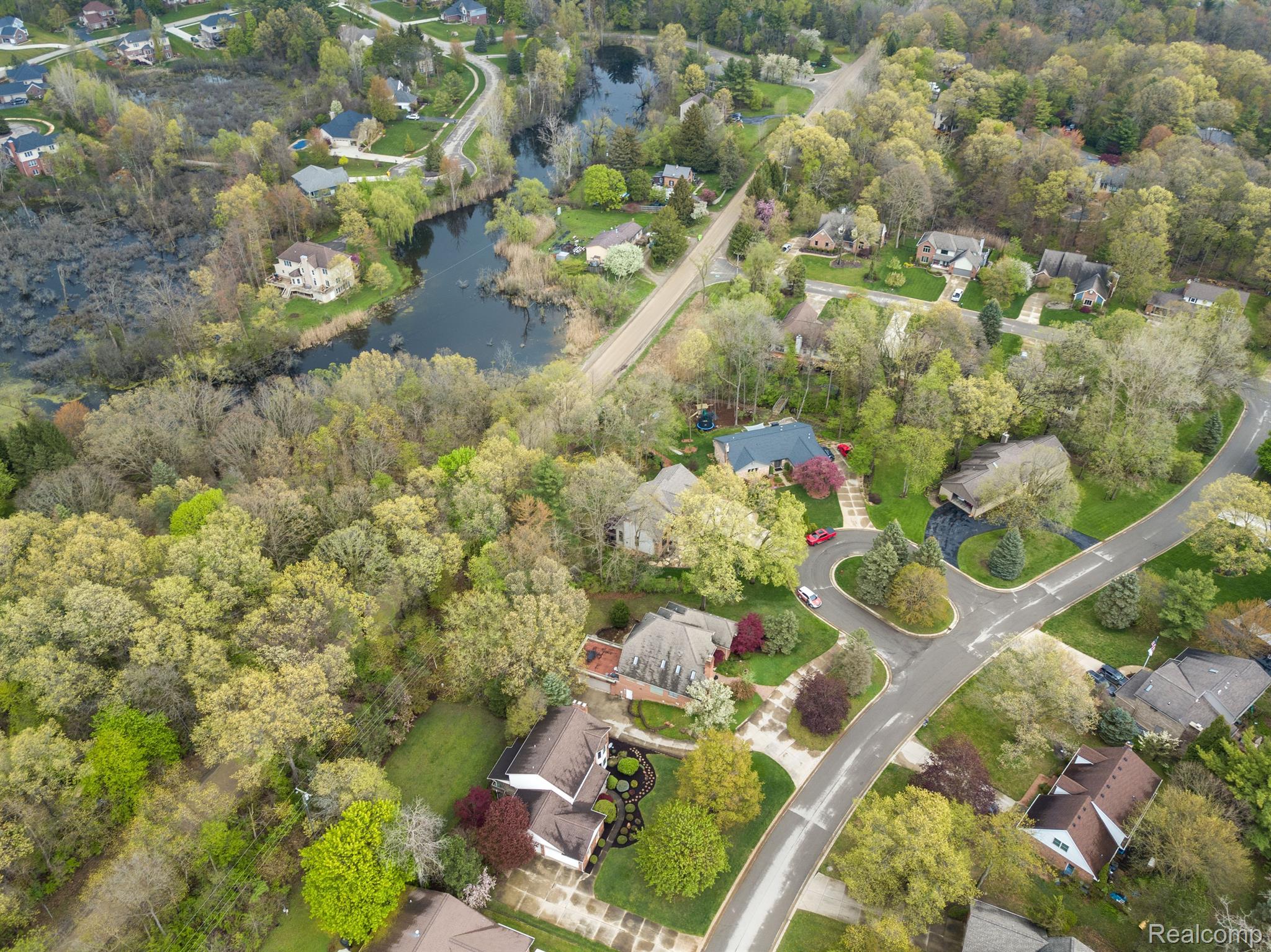 169 WATERVIEW DR