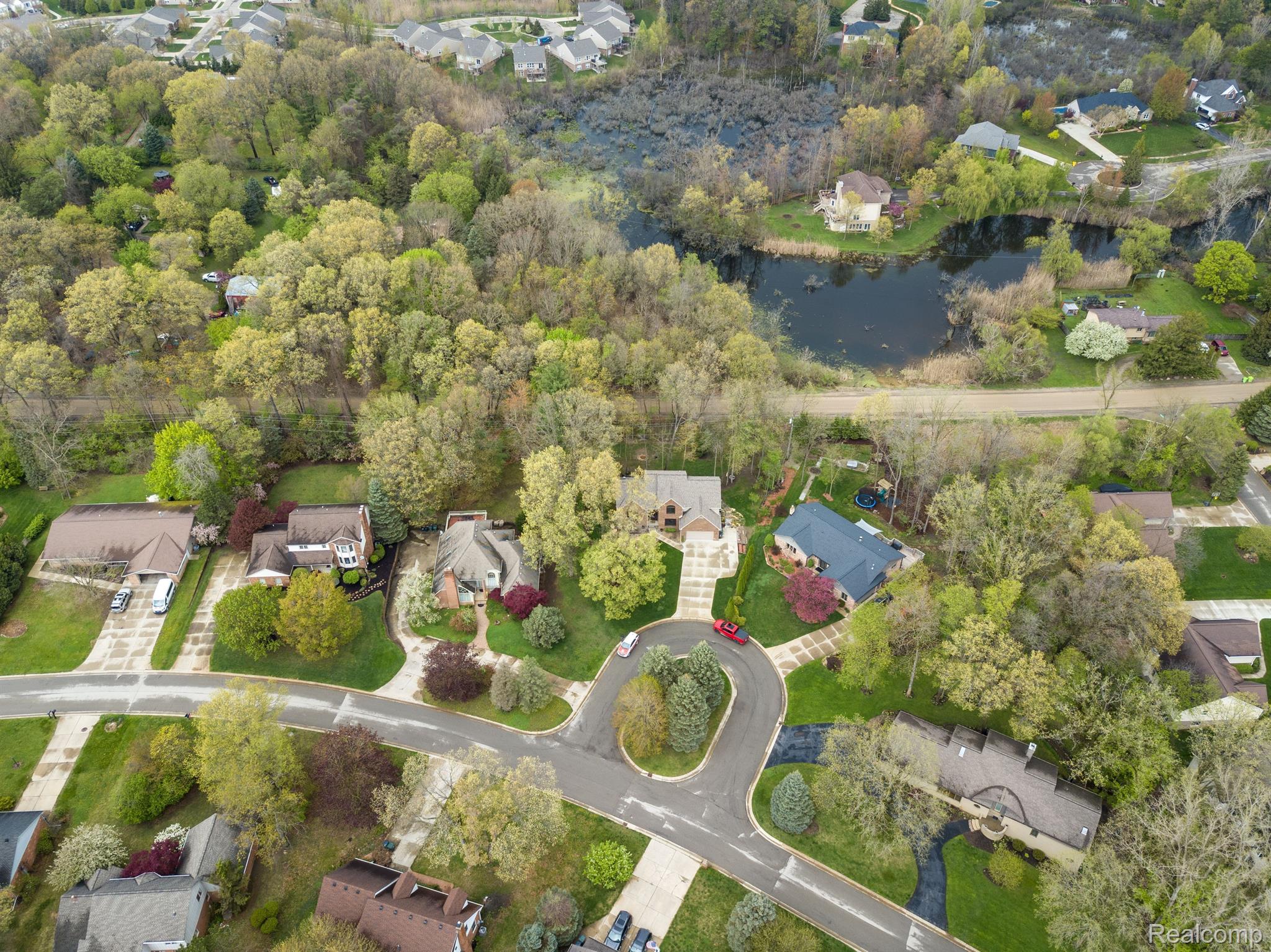169 WATERVIEW DR