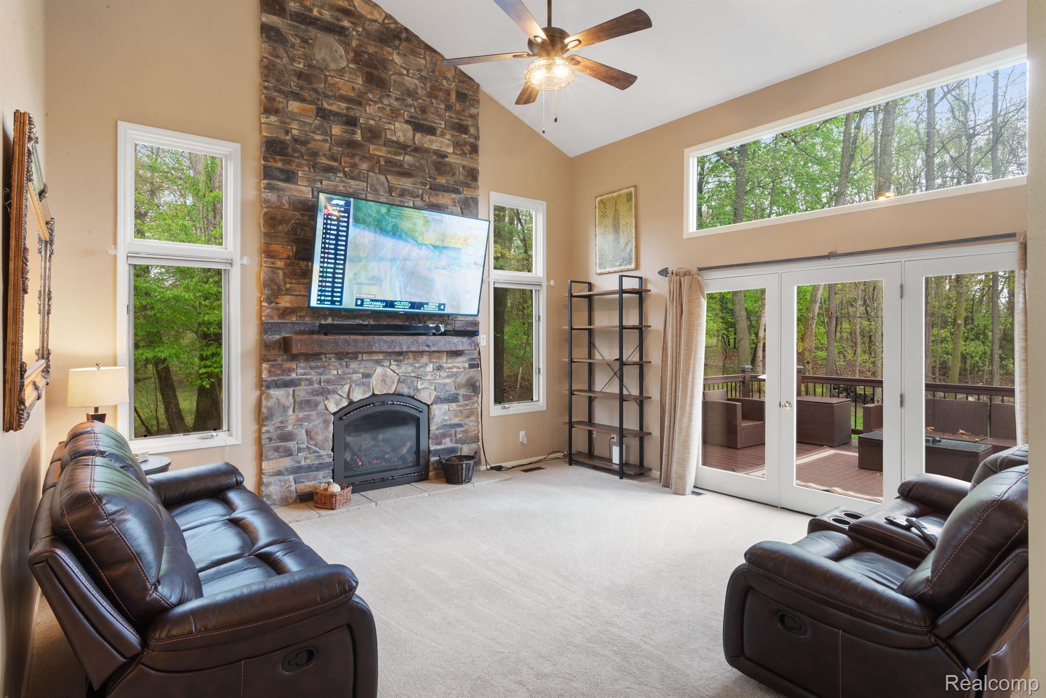 169 WATERVIEW DR