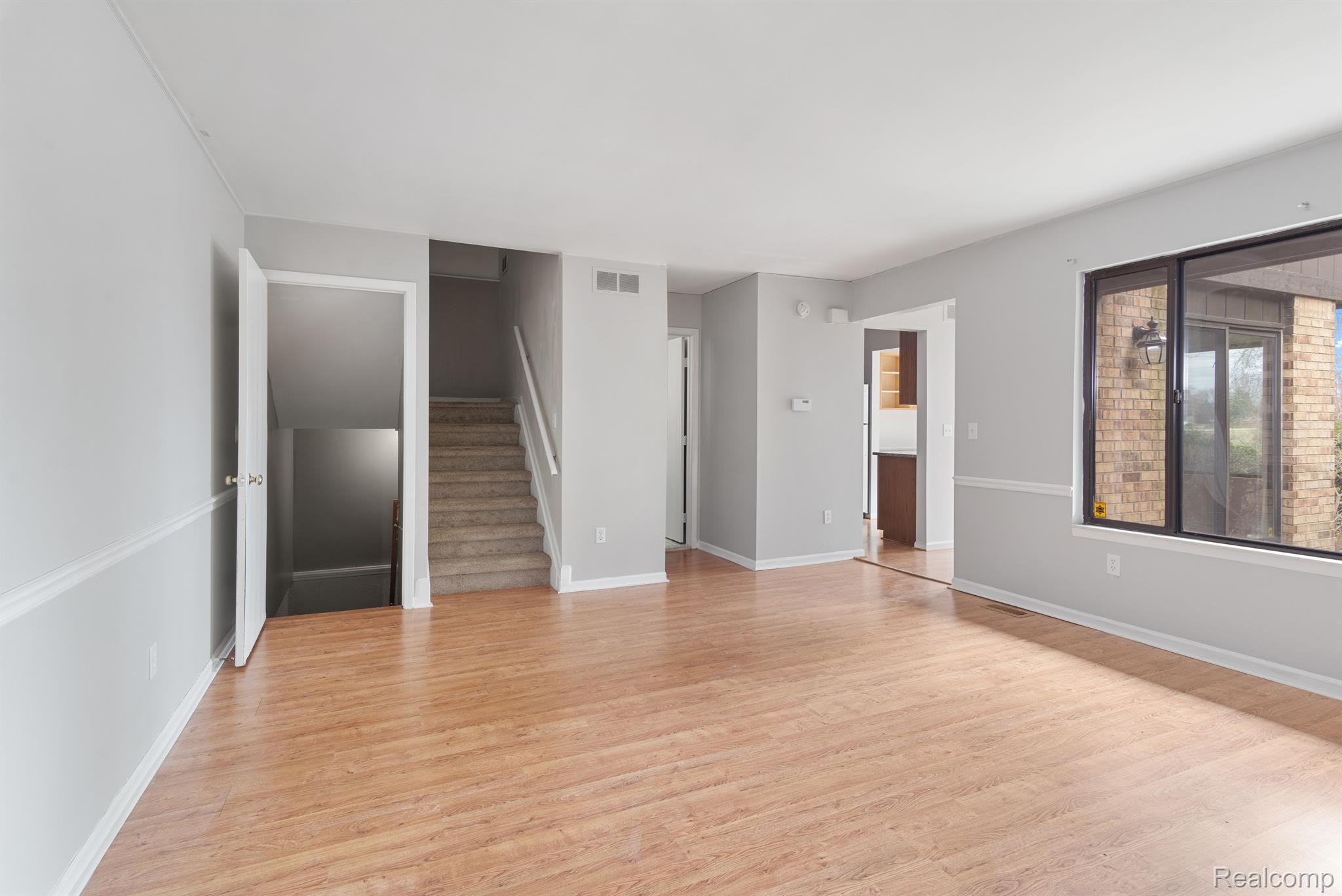 37477 CLUBHOUSE DR 165