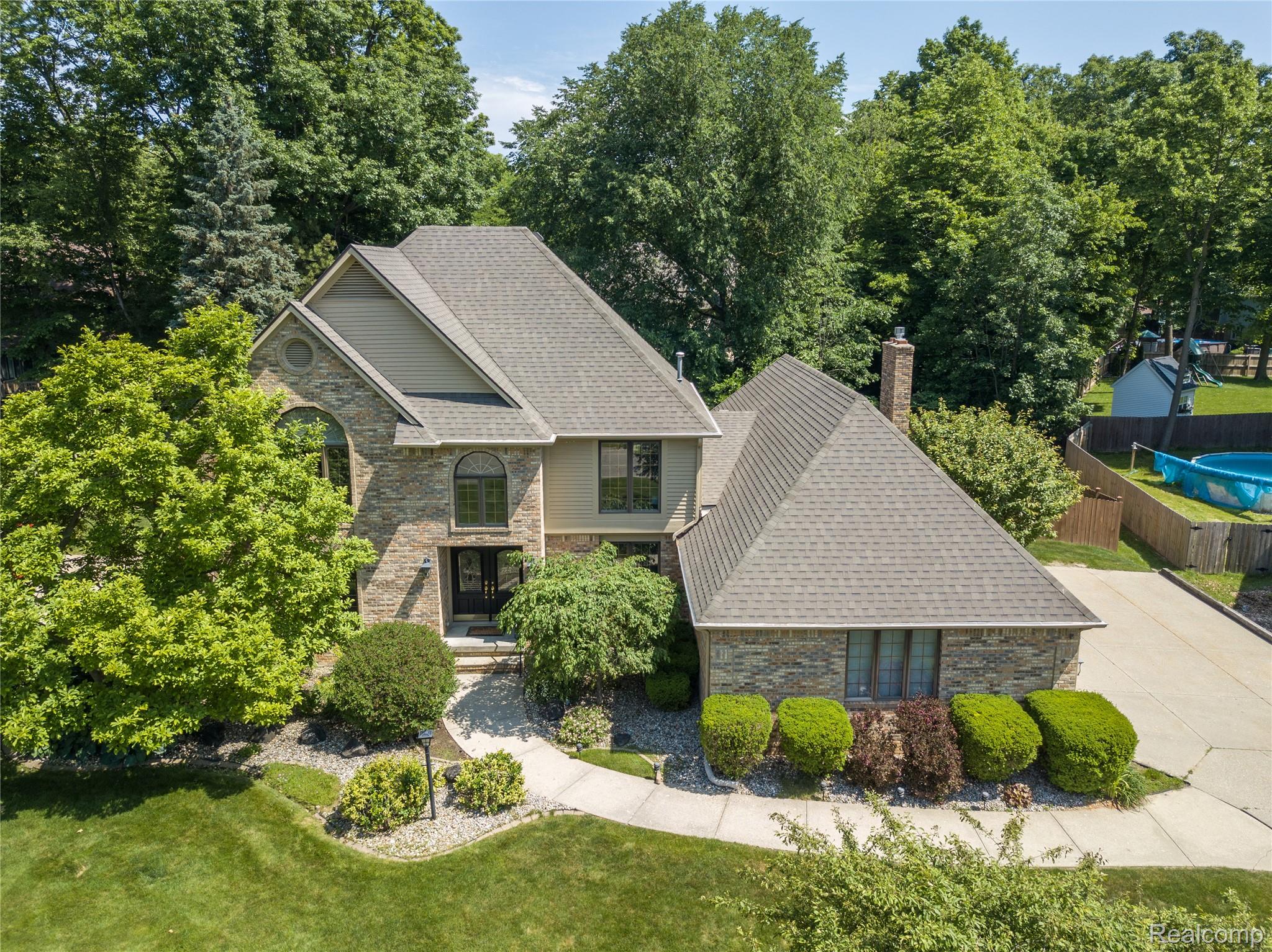 1484 Kings Pointe Road