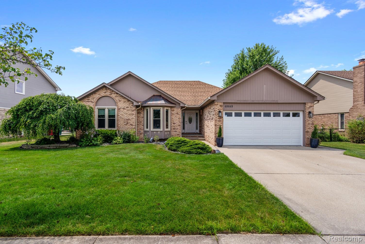 48649 Arnold Drive