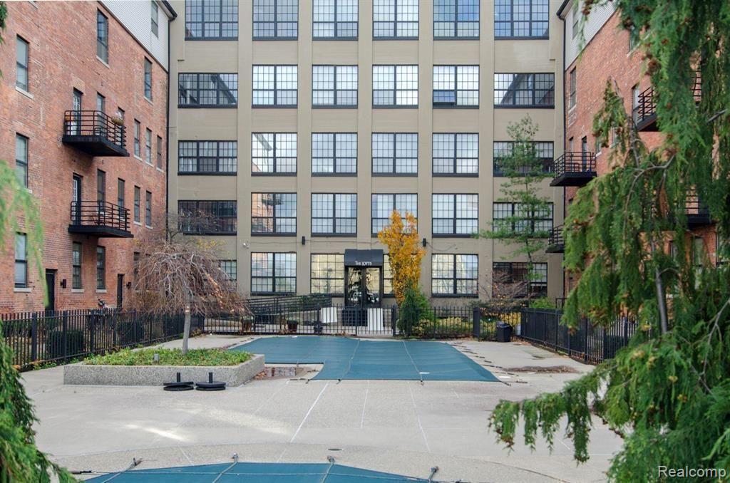 6533 E JEFFERSON Avenue Unit: 601
