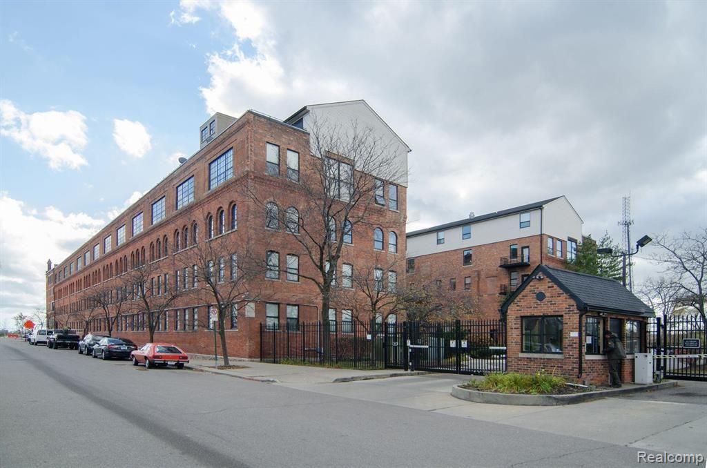 6533 E JEFFERSON Avenue Unit: 601