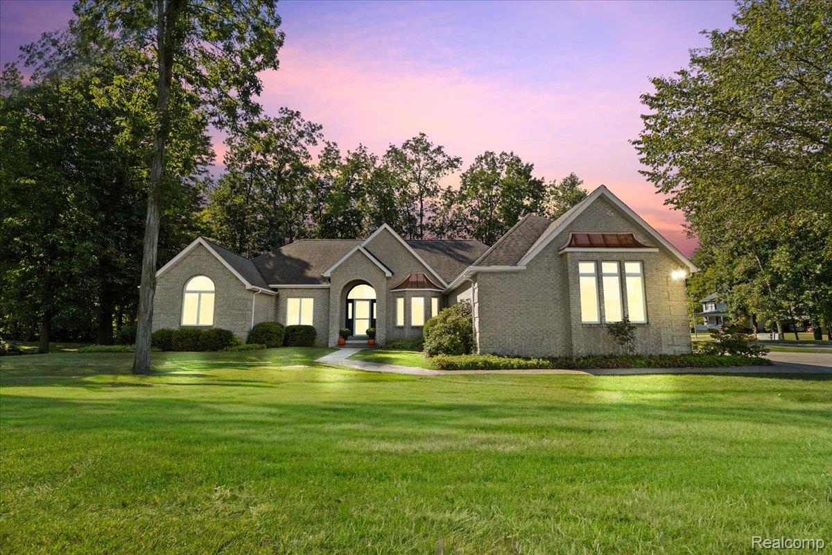 2290 Stonebrook Lane