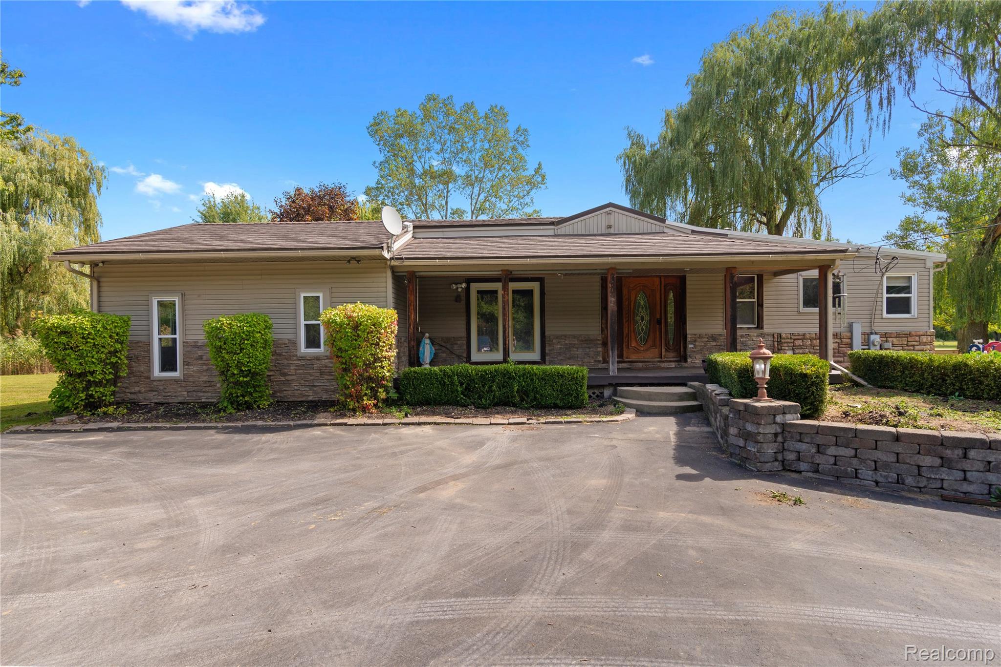 8145 Lindsey Road