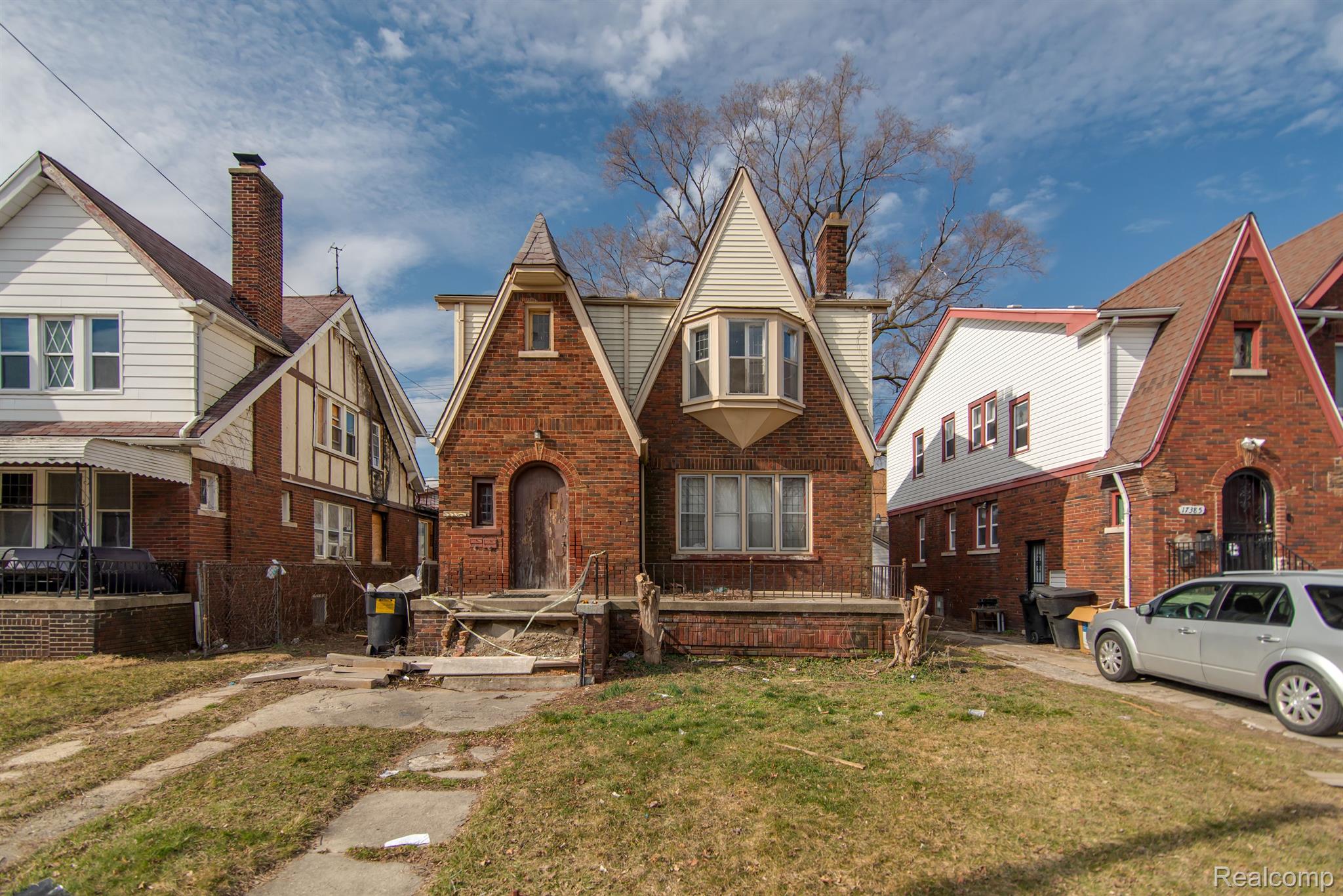 17375 Kentucky St