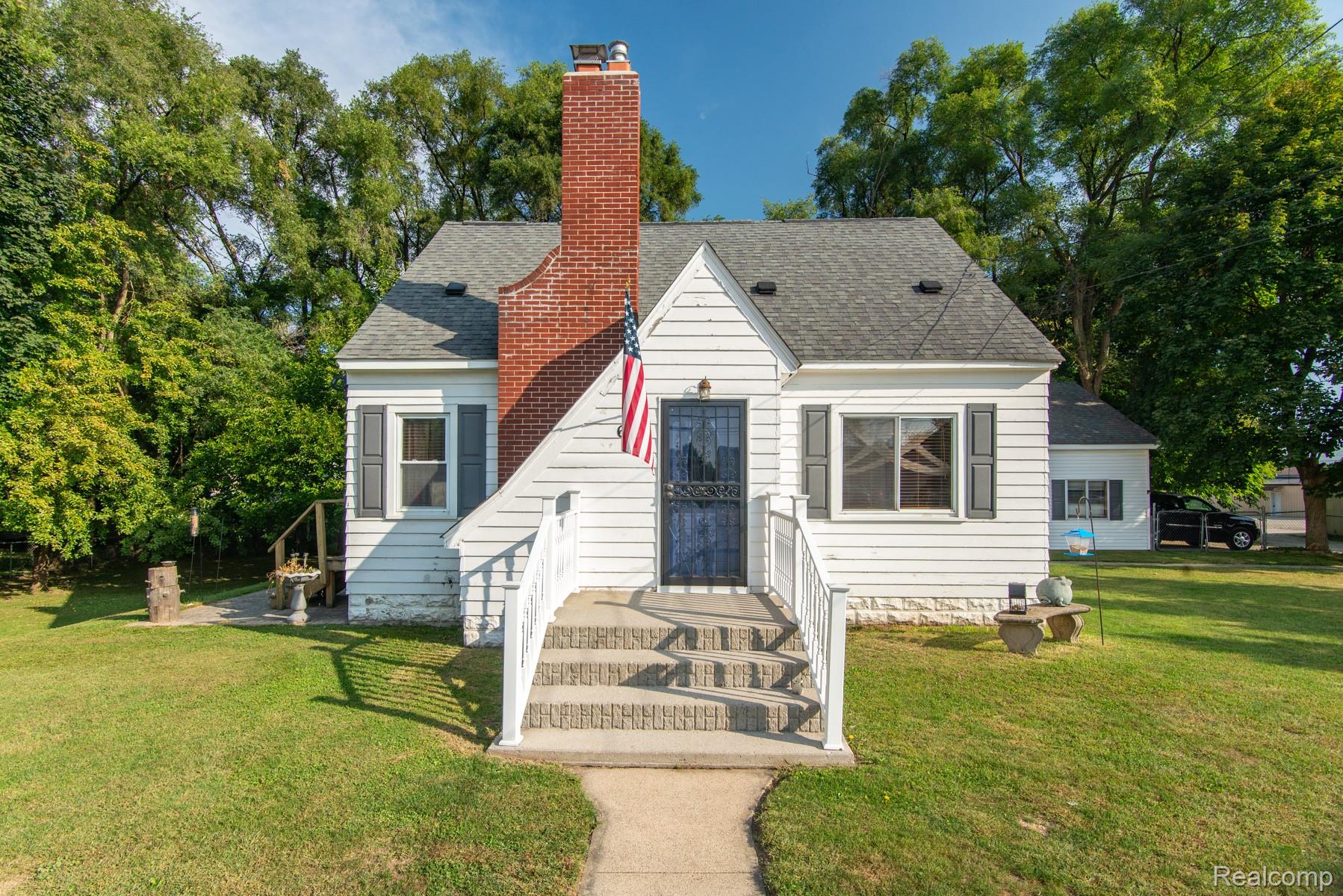 657 Monroe Avenue