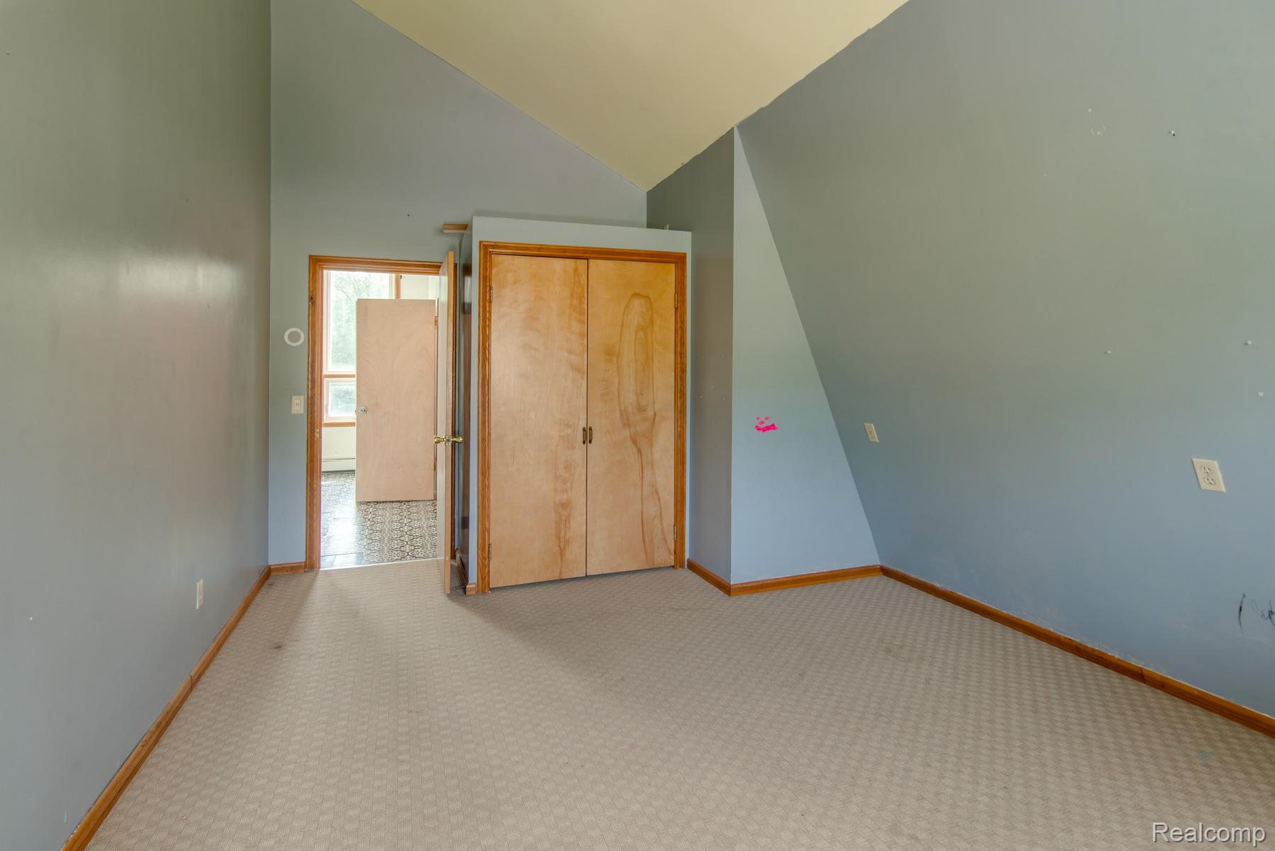 1515 W Frances Road