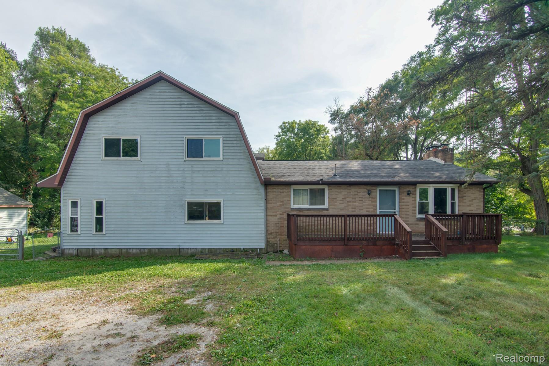 1515 W Frances Road