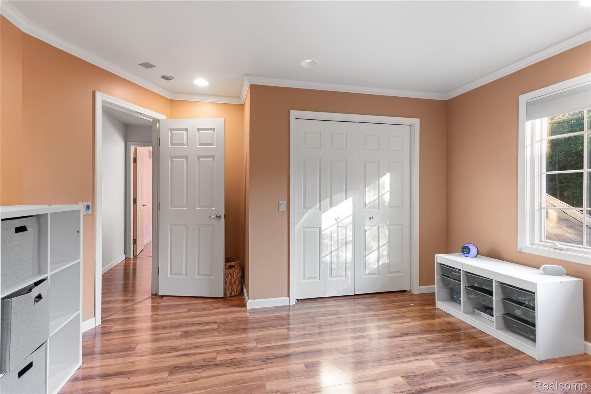 5090 Stone Oak Drive