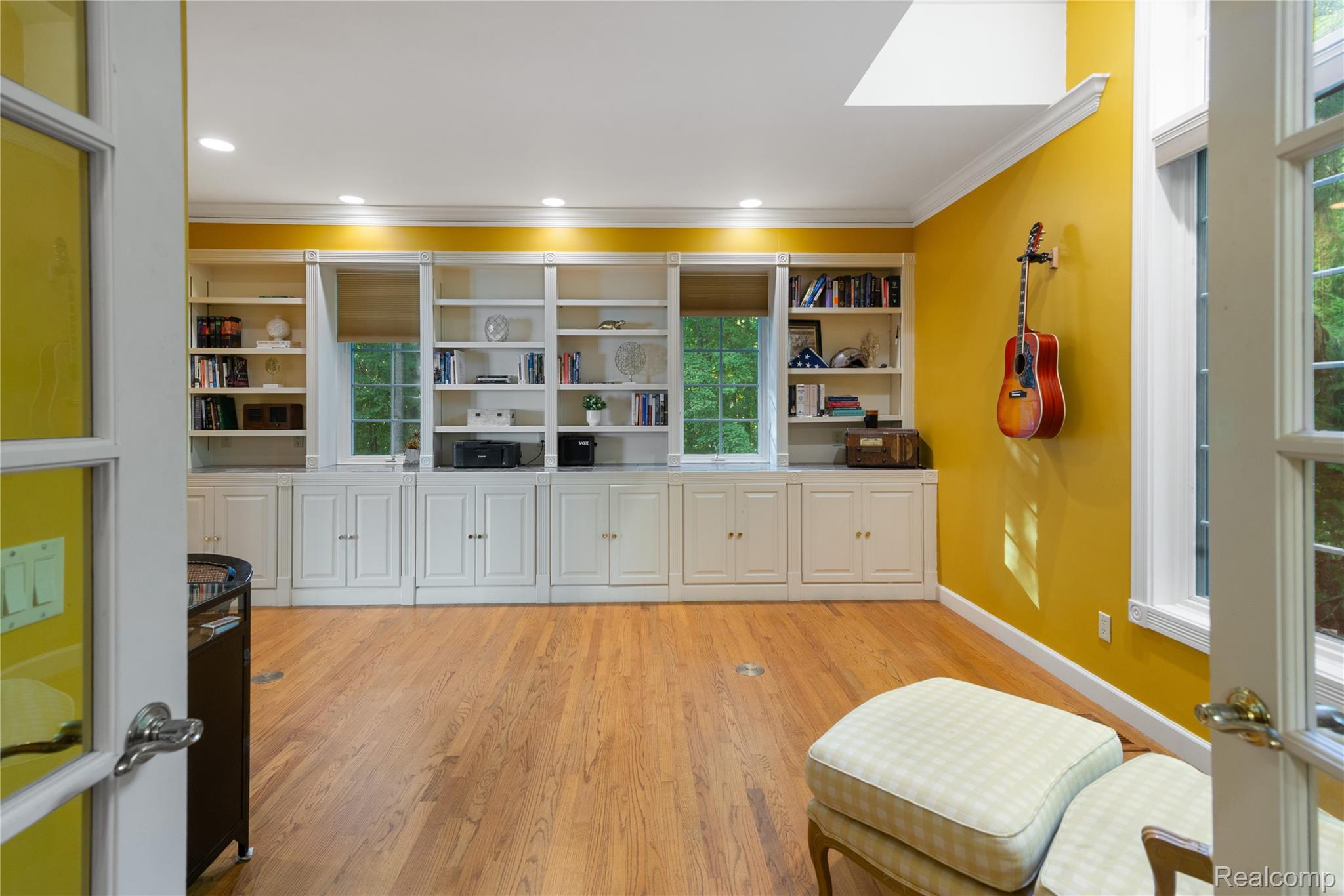 5090 Stone Oak Drive