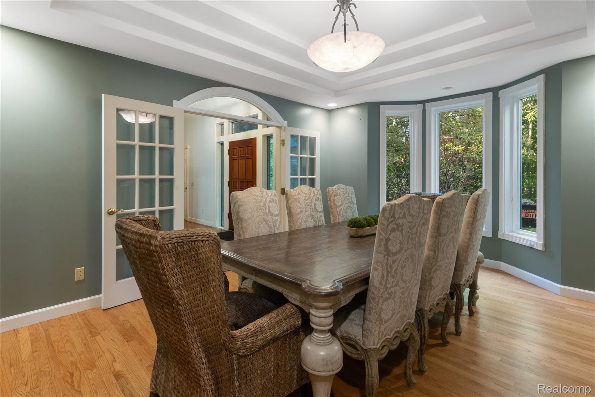 5090 Stone Oak Drive
