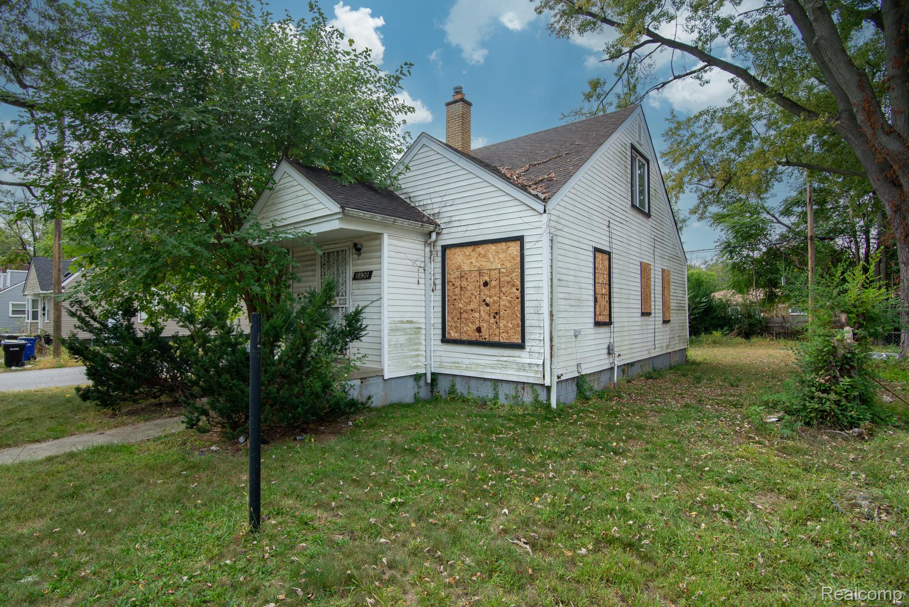 326 Eastlawn Street