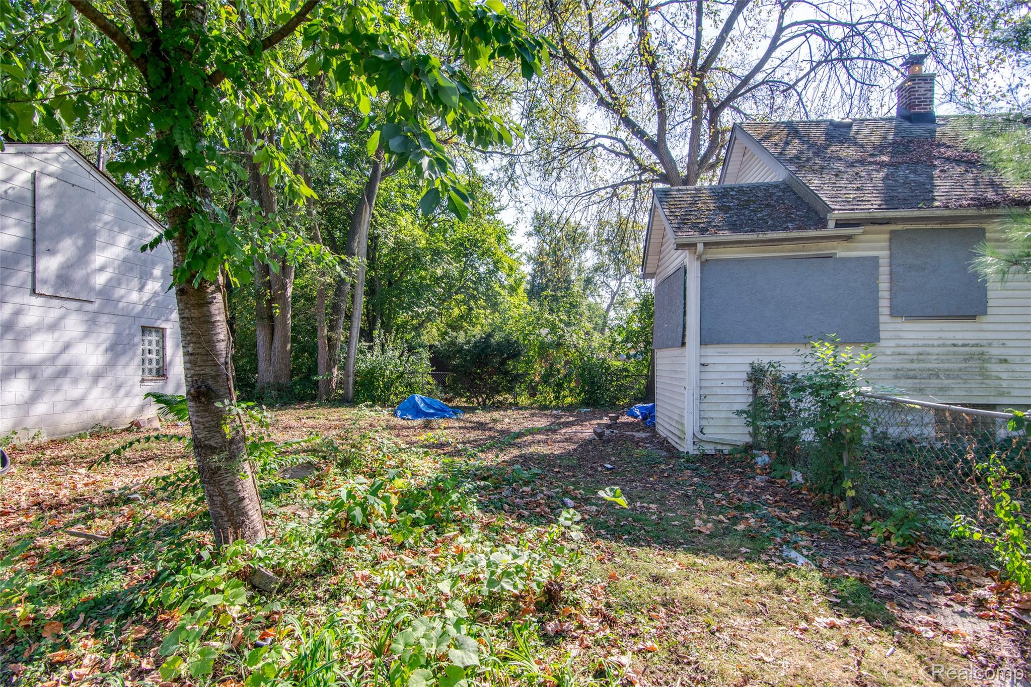 326 Eastlawn Street