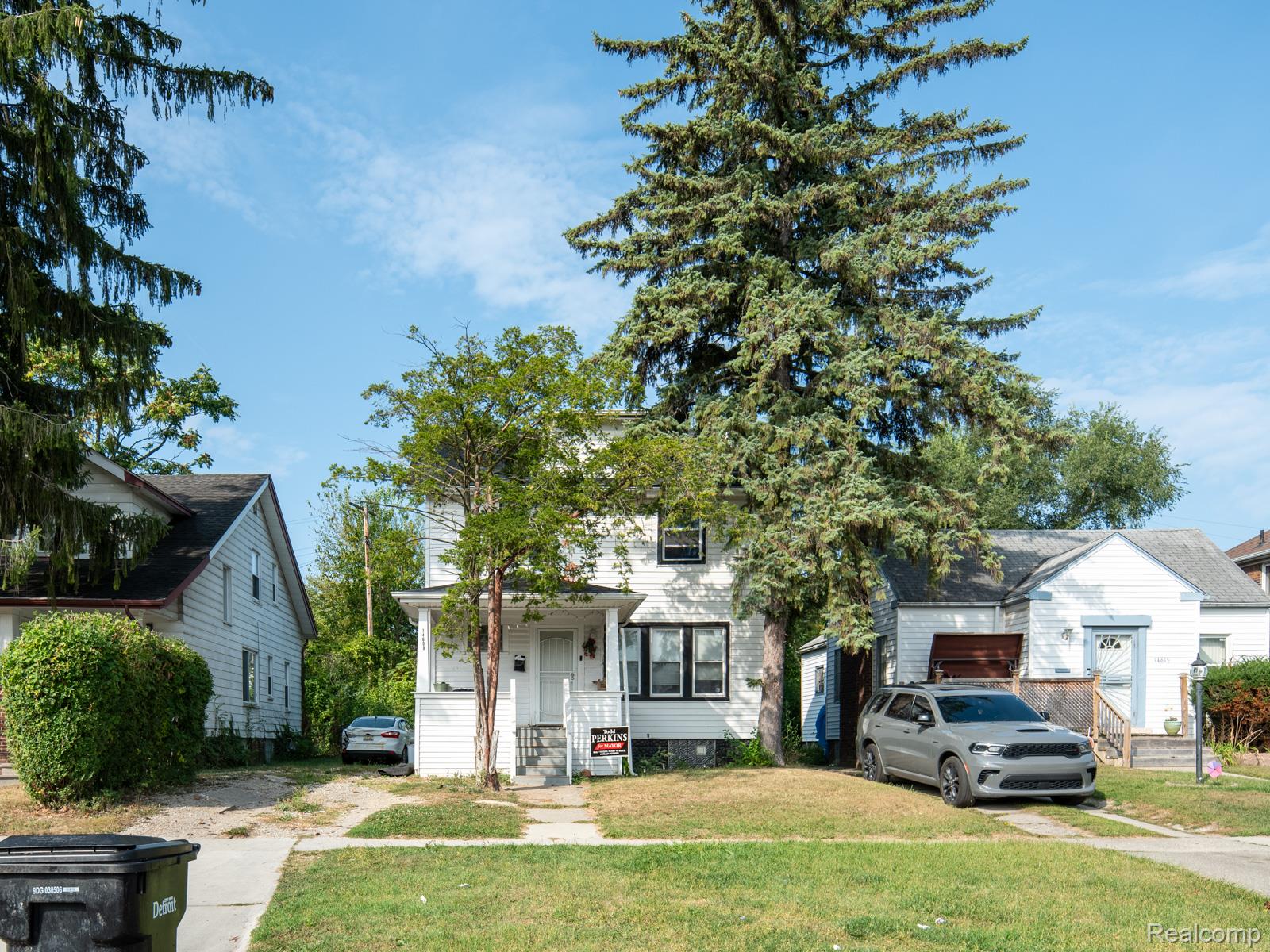 326 Eastlawn Street