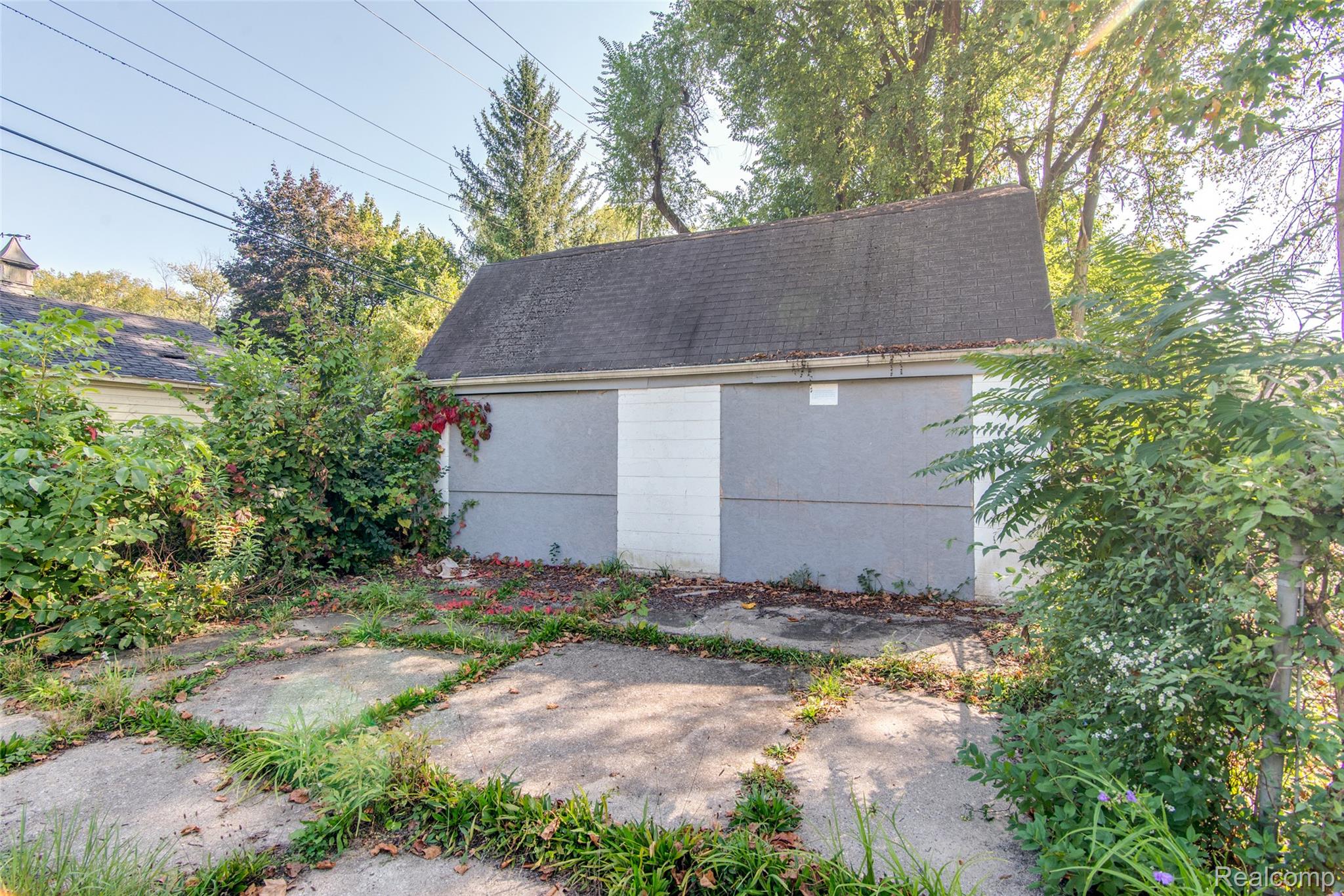 326 Eastlawn Street