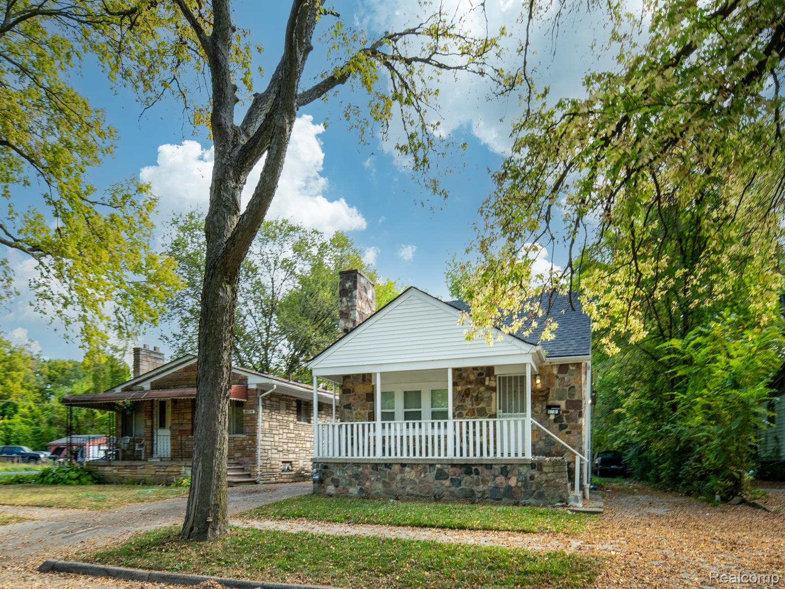 326 Eastlawn Street