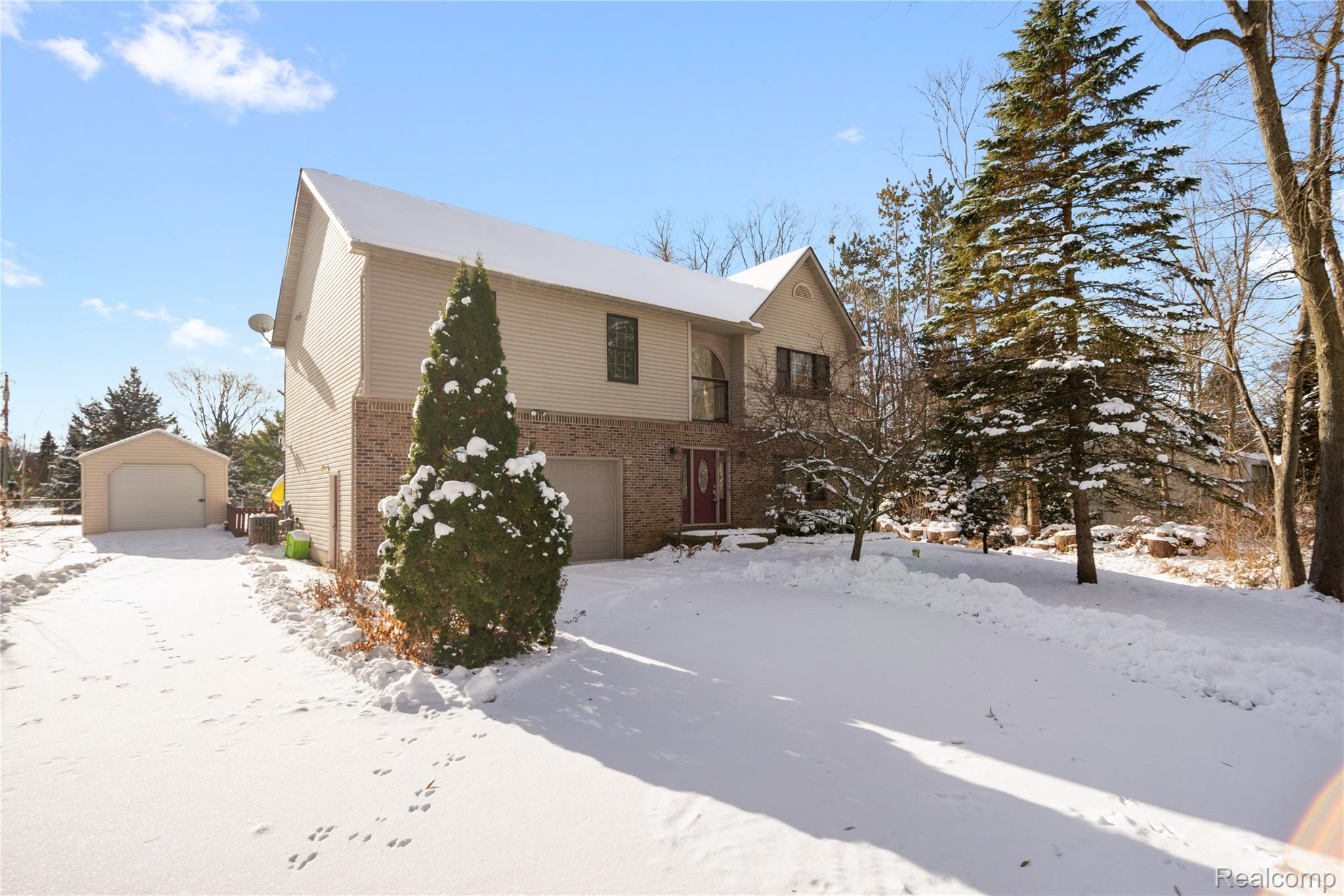 2160 Dean Drive